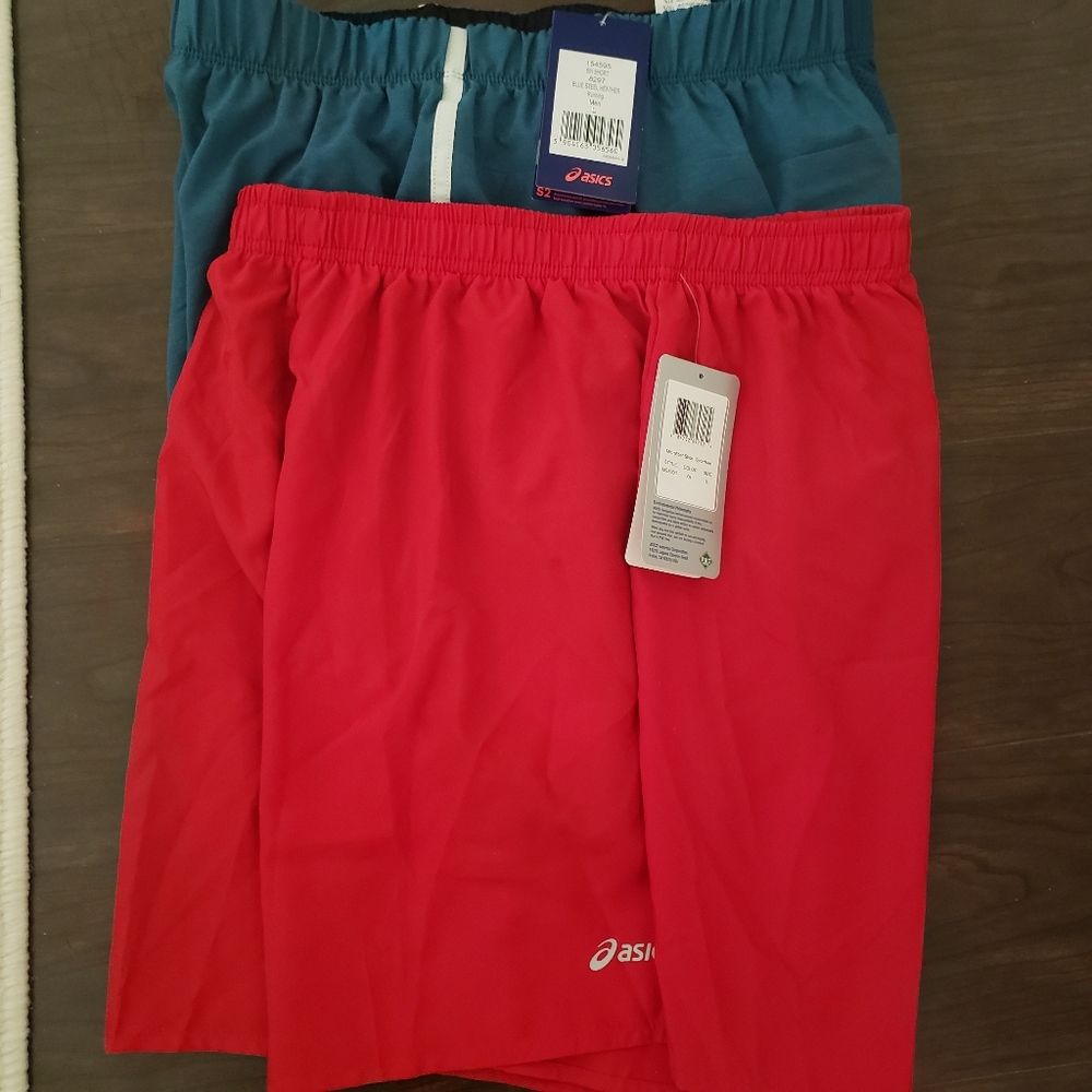 2 Mens asics running shorts L 5 inch